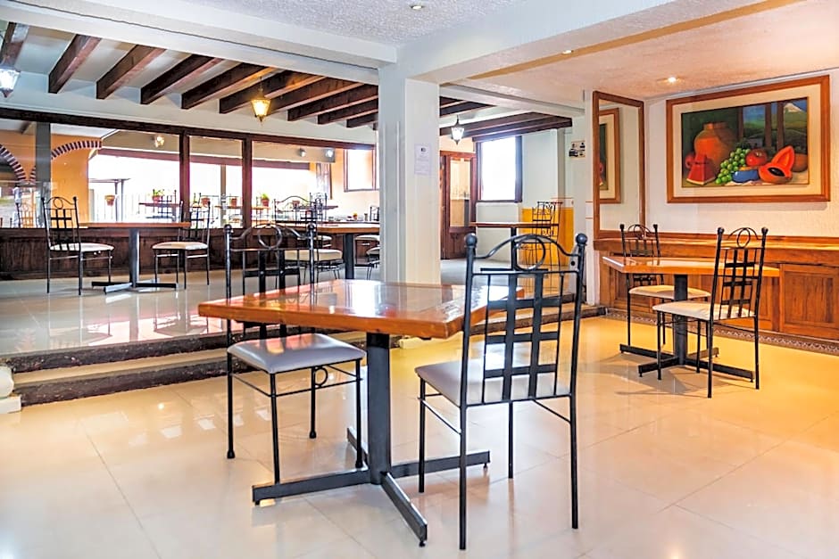 Capital O Hotel Central