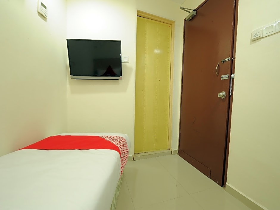 OYO 1055 Batu Caves Star Hotel