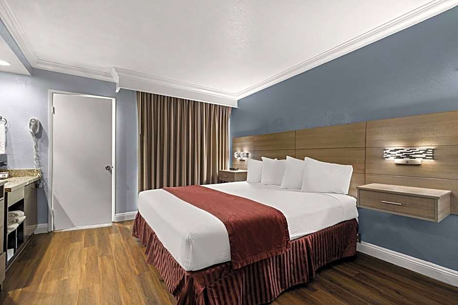 Best Western Moreno Hotel & Suites
