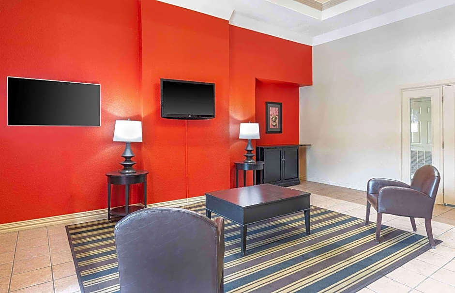 Hawthorn Extended Stay by Wyndham DFW Airport North