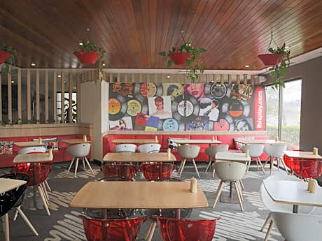 Ibis Sydney Airport Hotel