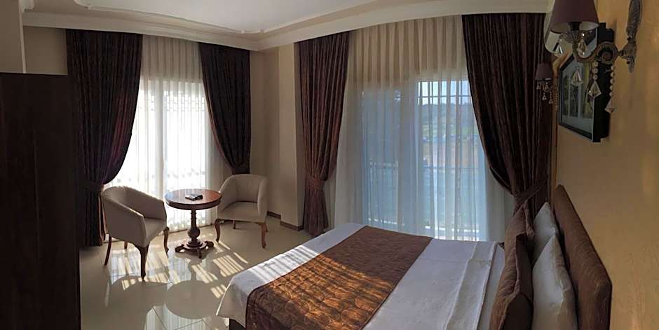 Geyi̇kli̇ Sunshi̇ne Hotel