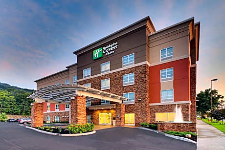 Holiday Inn Express & Suites Ithaca By IHG