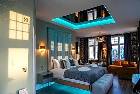 The Arundell Hotel