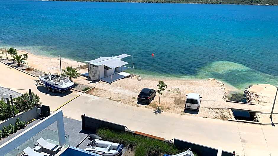 Sky Beach Aparthotel