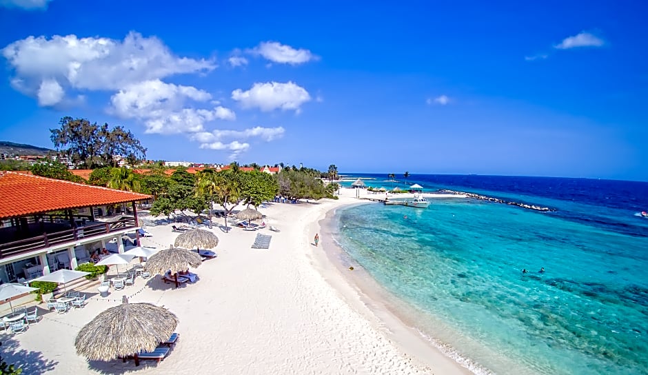 Floris Suite Hotel-Spa and beach Club