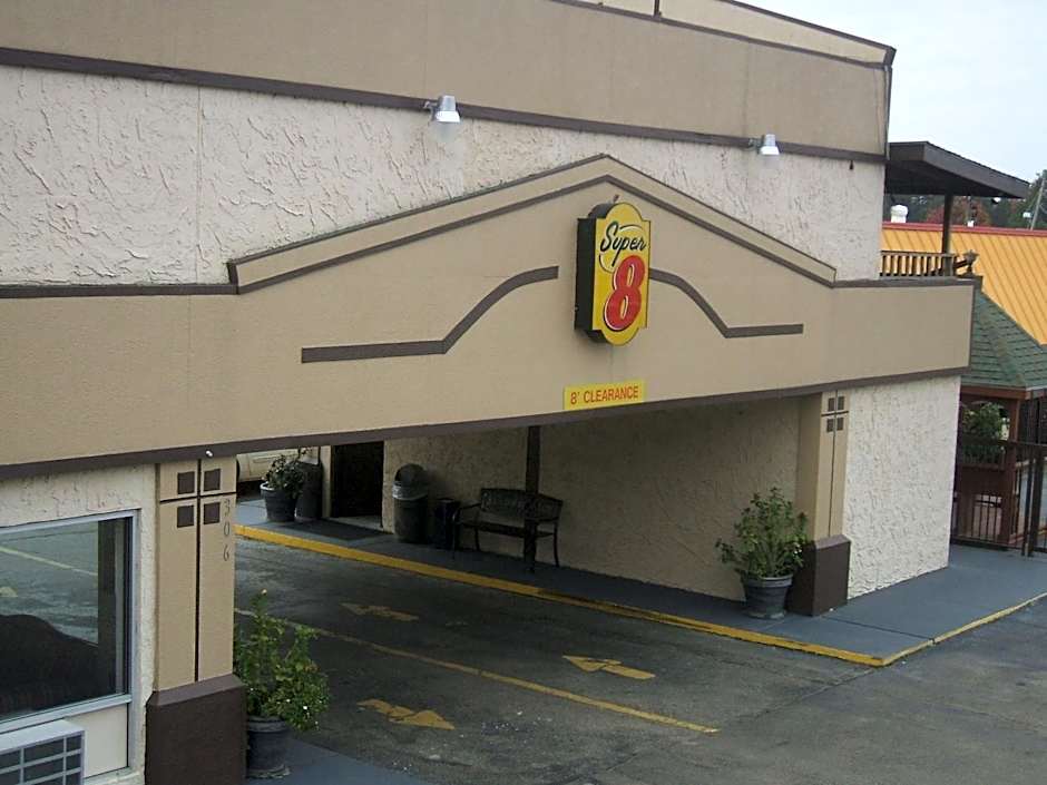 Super 8 by Wyndham Monticello AR