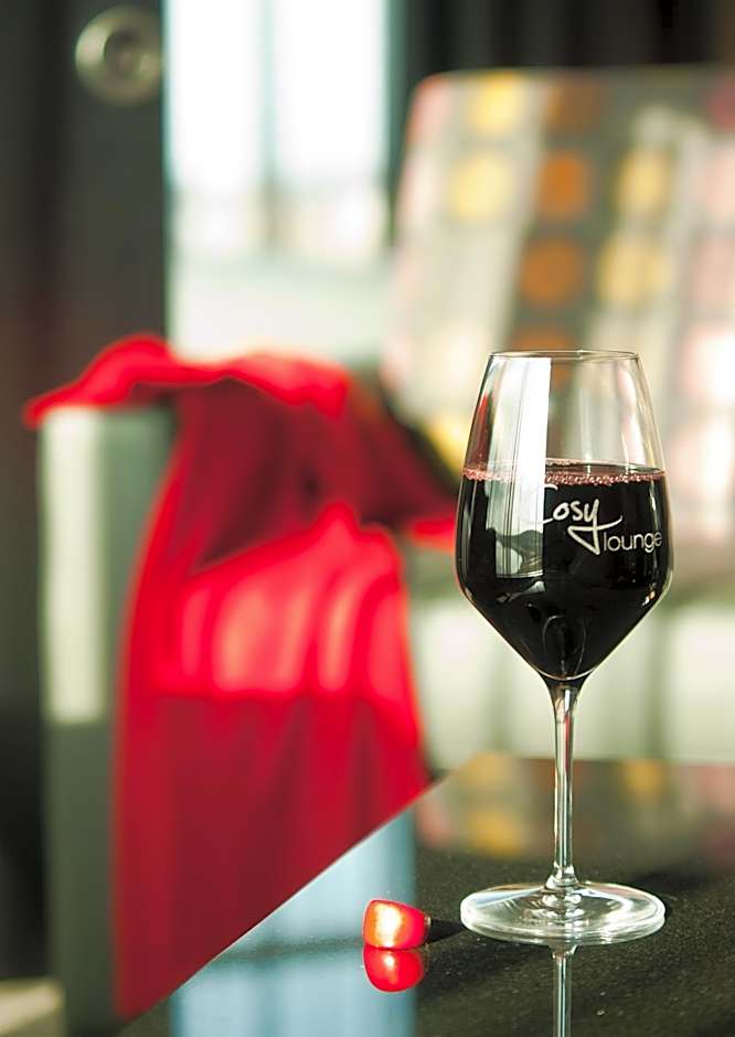 Grand Times Hotel Sherbrooke