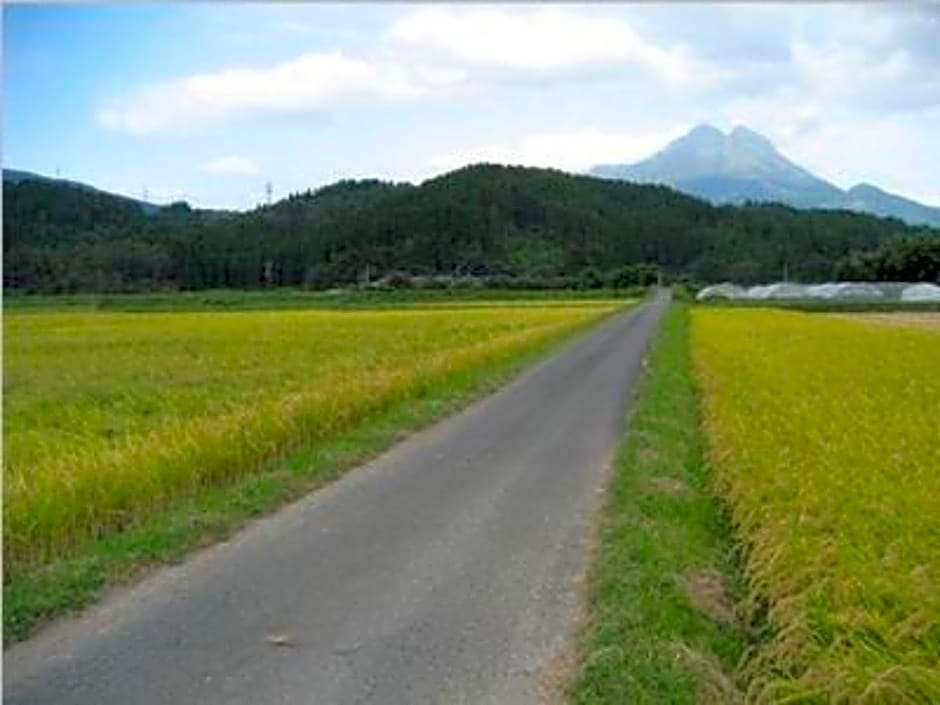 Yufuin Tsurunoyu Hotel