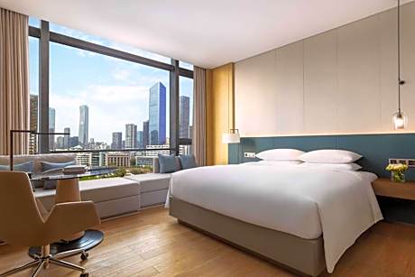 Premier, Guest room, 1 King, City view