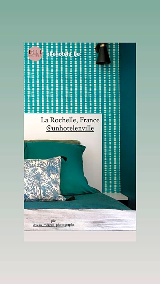 Un Hôtel En Ville