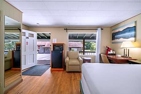 Queen Suite