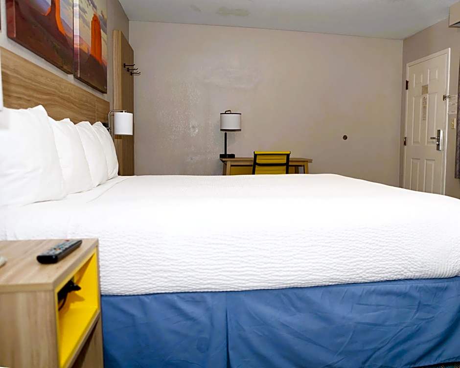 Days Inn by Wyndham East Albuquerque