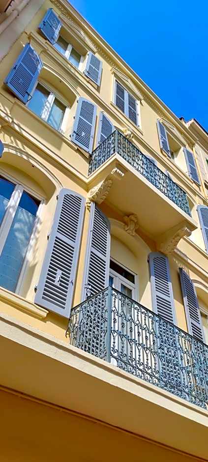 Nouvel Hotel