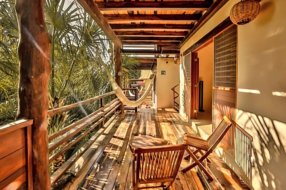 Hotel Buenavista Bacalar Jungle Experience