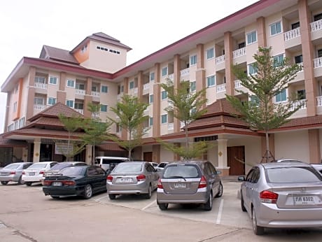 Butnamtong Hotel
