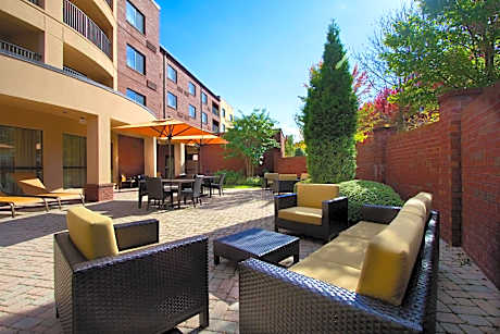Courtyard by Marriott Blacksburg