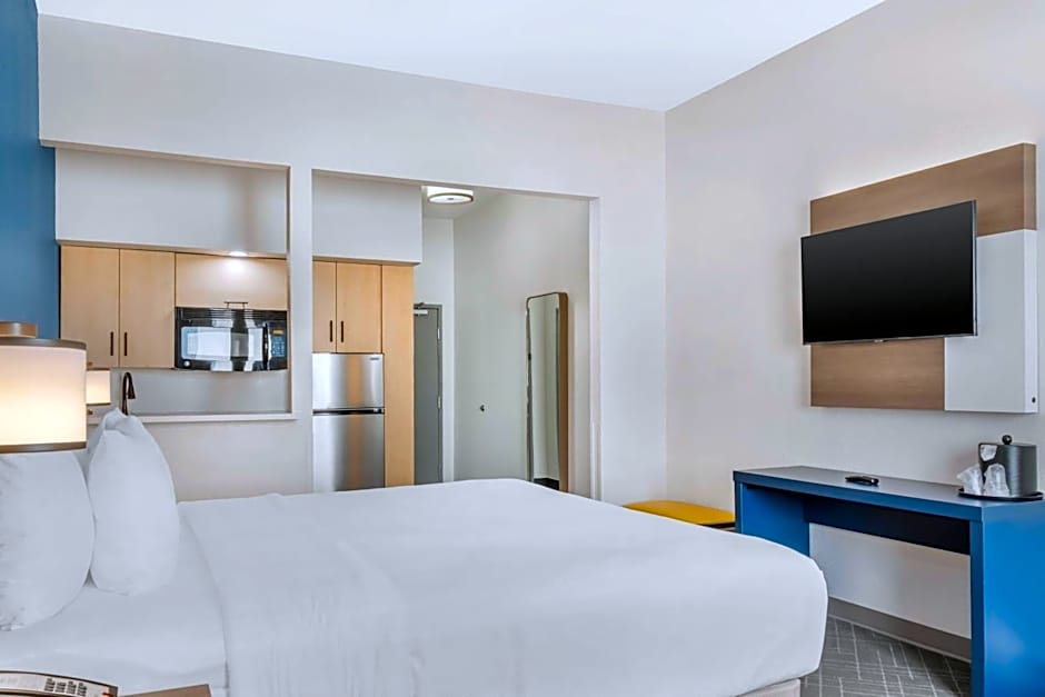 Comfort Inn & Suites El Paso I-10 Airport Area