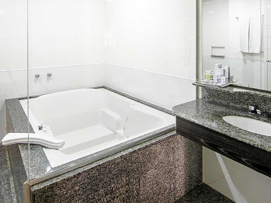 Mercure Curitiba Batel