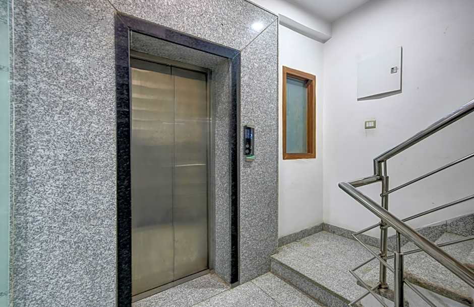 Qotel Comfort Ashok Vihar