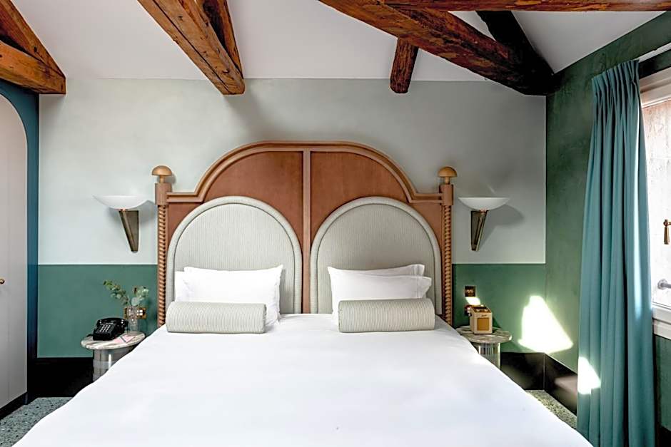 IL PALAZZO EXPERIMENTAL