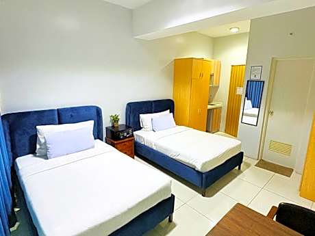 Superior Family Room