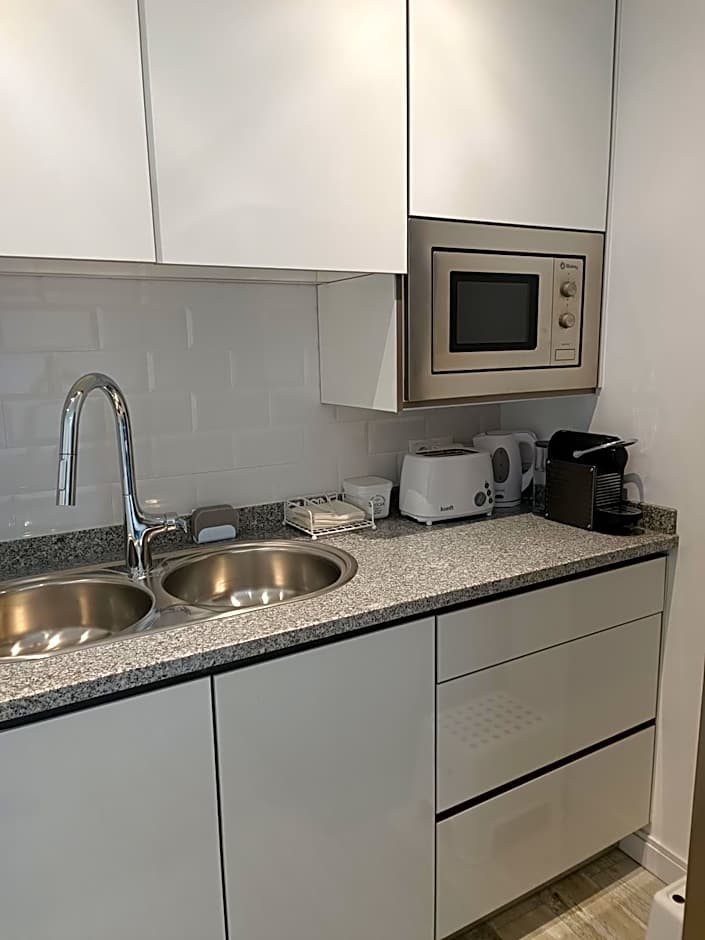 Cachinnans Hostel & Apartments