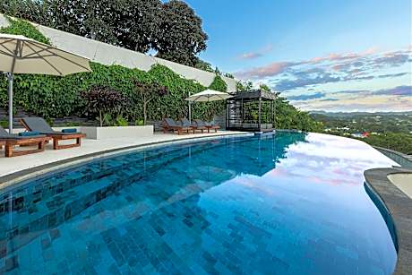 The Terraces Boutique Apartments