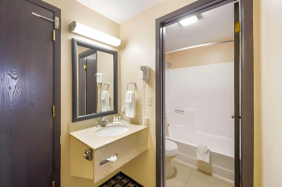 Quality Inn Clovis