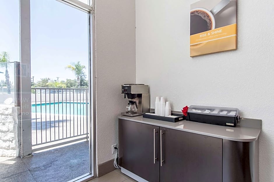 Motel 6 Bakersfield