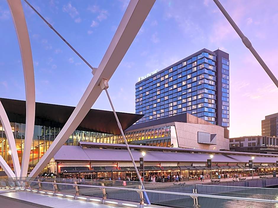 Pan Pacific Melbourne