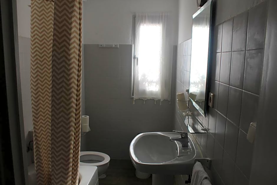 Hostal Paco Marbella