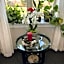 Brinton Suites