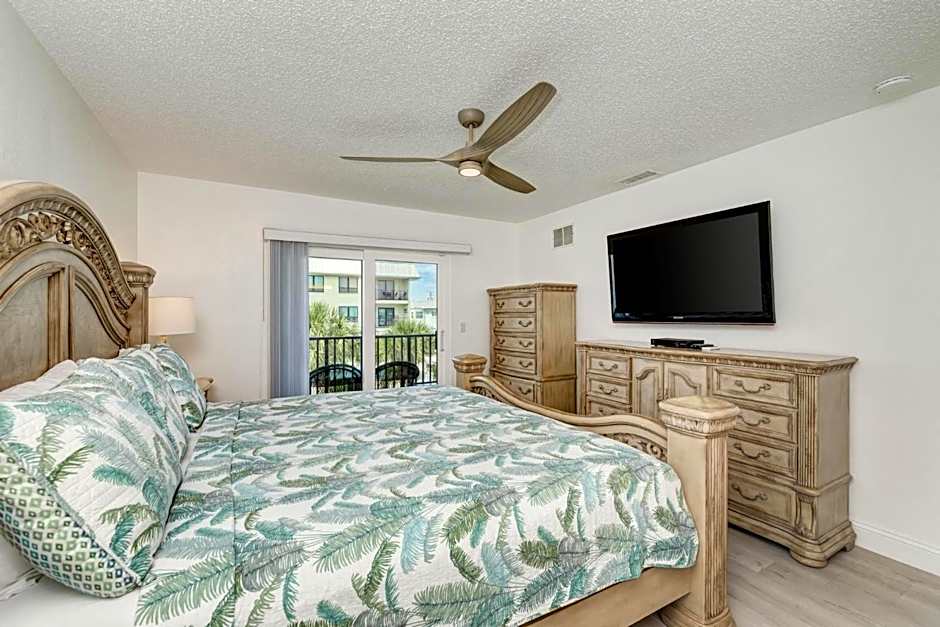 Absolute Anna Maria-Private Beach Access-Heated Pool-Water Views From Every Room