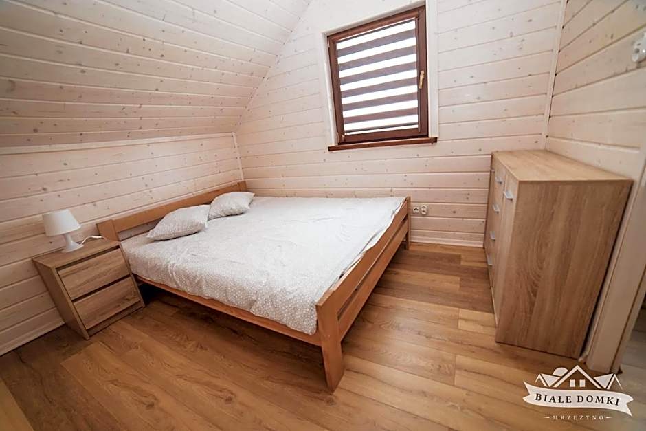 Białe Domki Mrzeżyno