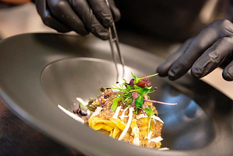 Chalet Tovel - Mountain Lake