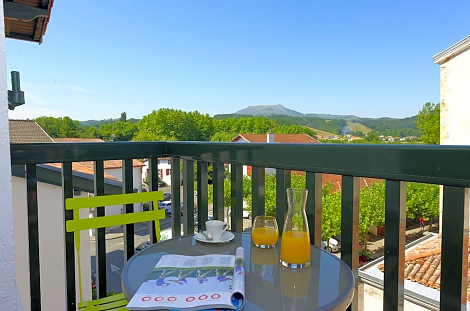 Logis Hotel de la Nivelle