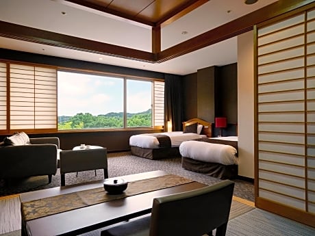 Standard Family Room