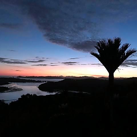 Bay Water Views Bed & Breakfast