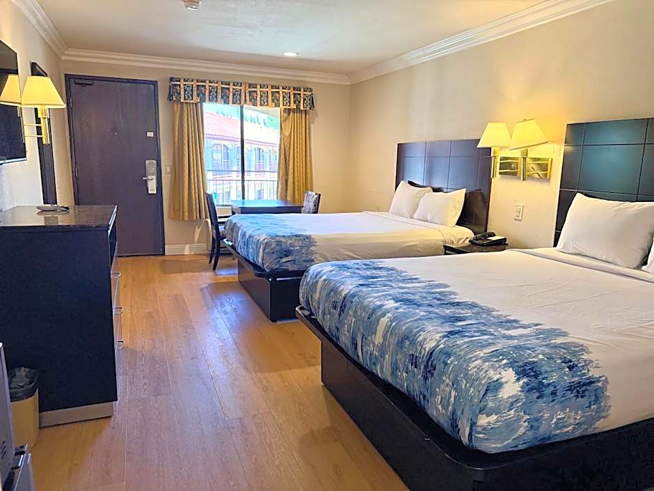 Castaic Inn Six Flags Valencia