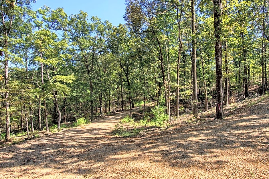 The Americana - Parker Creek Bend Cabins