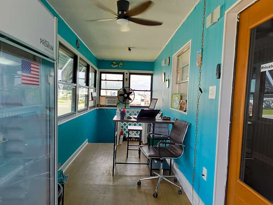 Sand Dollar Motel