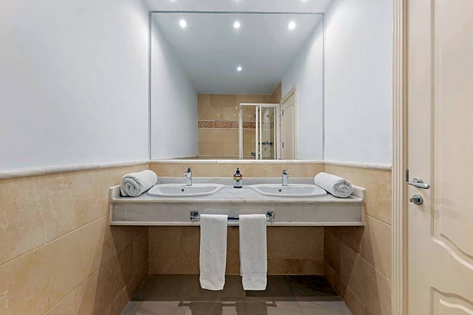 Molo Residences Boutique Apartments & Spa