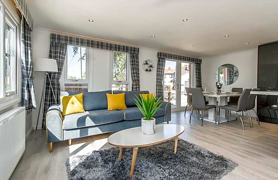 Hideaway by Liv Retreats