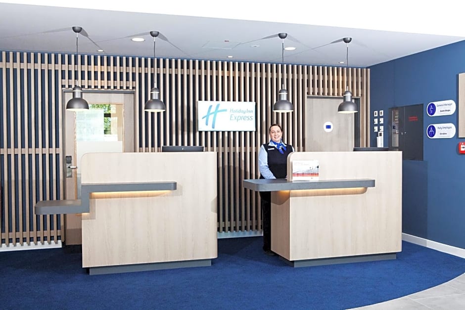 Holiday Inn Express Frankfurt Airport - Raunheim By IHG