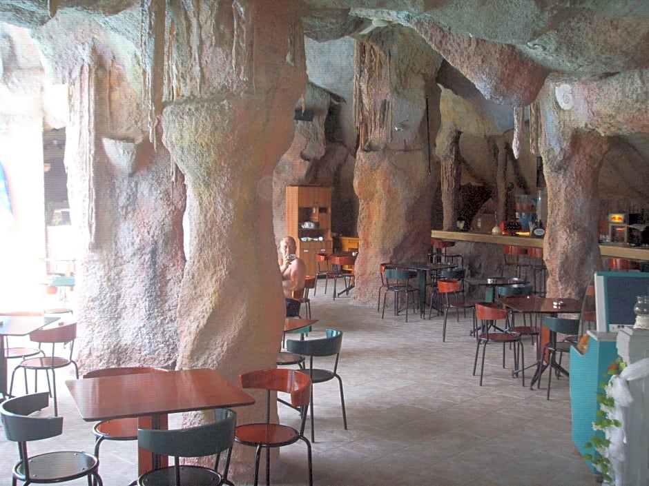 Grand Aquarium Apart