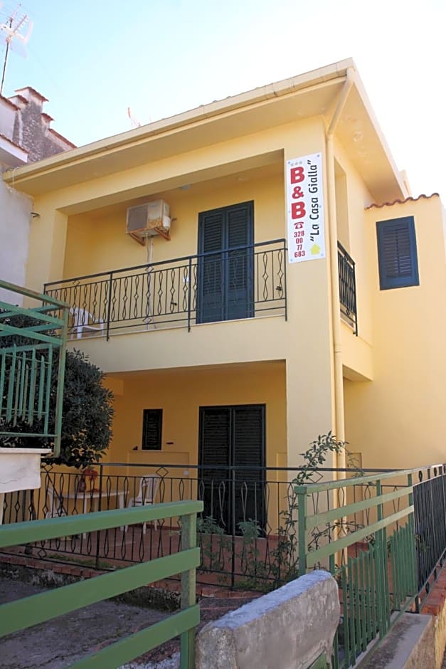La Casa Gialla – Trabia, CA