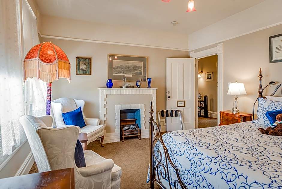 O Canada House Bed & Breakfast