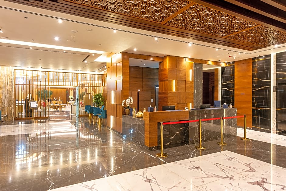 Luxe Grand Hotel Apartments