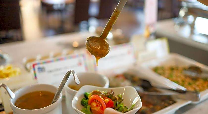 Sakuragicho Washington Hotel